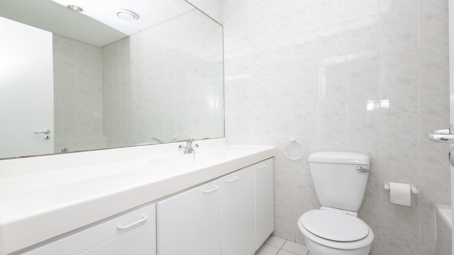 To Let 3 Bedroom Property for Rent in Table View Western Cape